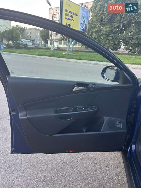Универсал Volkswagen Passat 2007 в Житомире