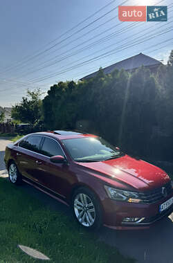 Седан Volkswagen Passat 2016 в Івано-Франківську