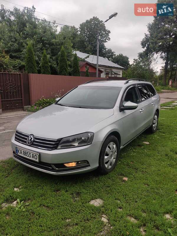 Volkswagen Passat 2011 Volkswagen Passat 2011