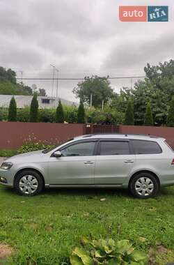 Универсал Volkswagen Passat 2011 в 