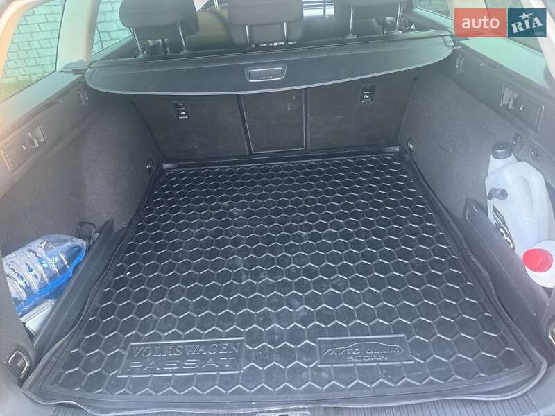 Универсал Volkswagen Passat 2015 в Харькове