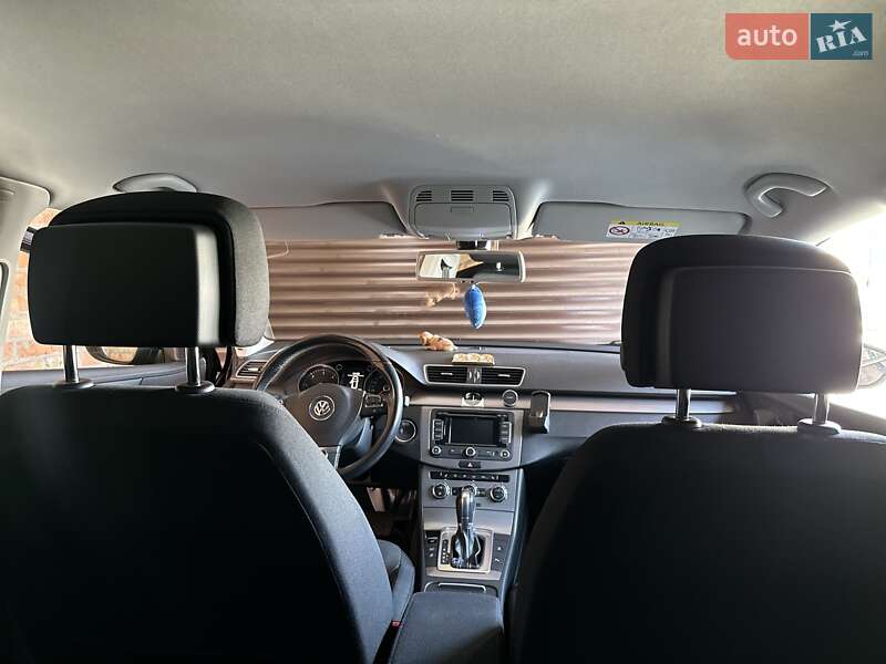 Универсал Volkswagen Passat 2014 в Виннице