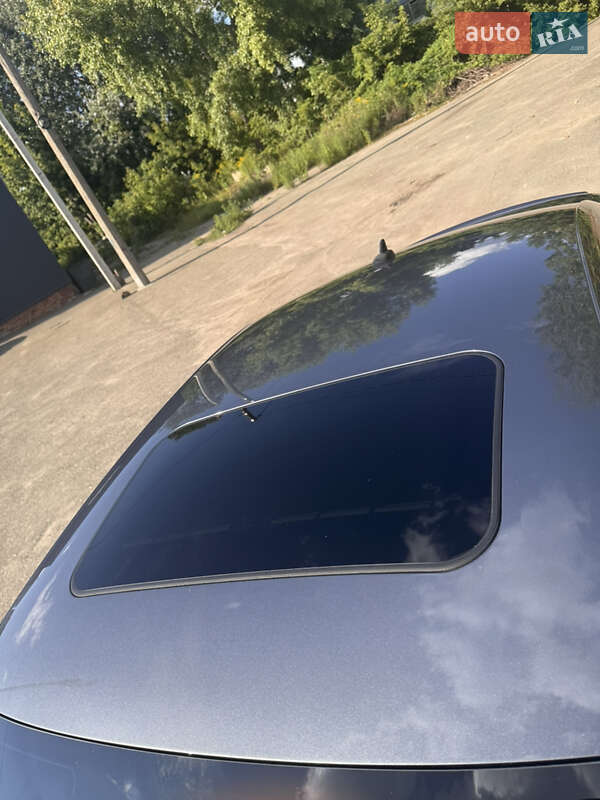 Седан Volkswagen Passat 2015 в Киеве фото 6 Седан Volkswagen Passat 2015 в Киеве