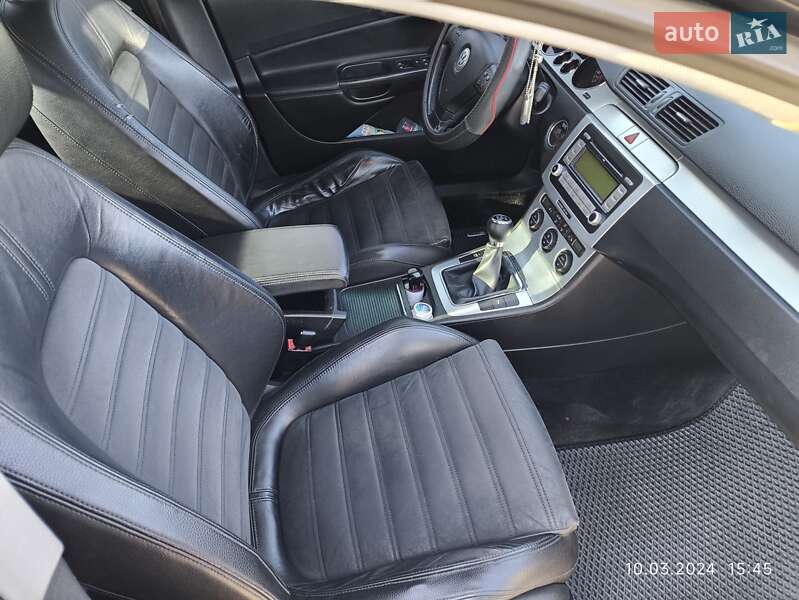 Седан Volkswagen Passat 2008 в Хмельницком