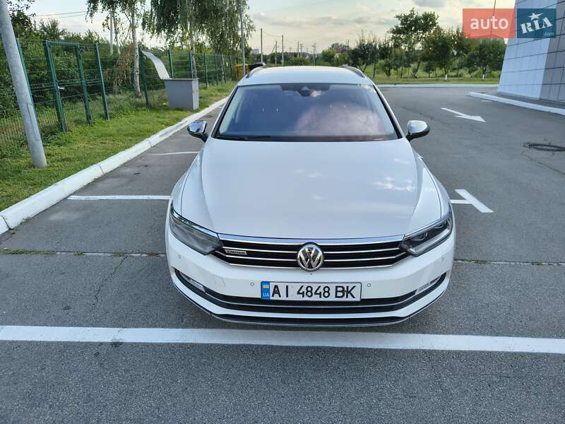 Универсал Volkswagen Passat 2017 в Киеве