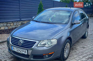 Седан Volkswagen Passat 2008 в Ирпене