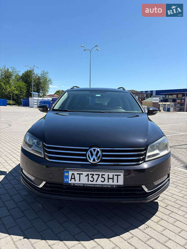 Универсал Volkswagen Passat 2011 в Коломые