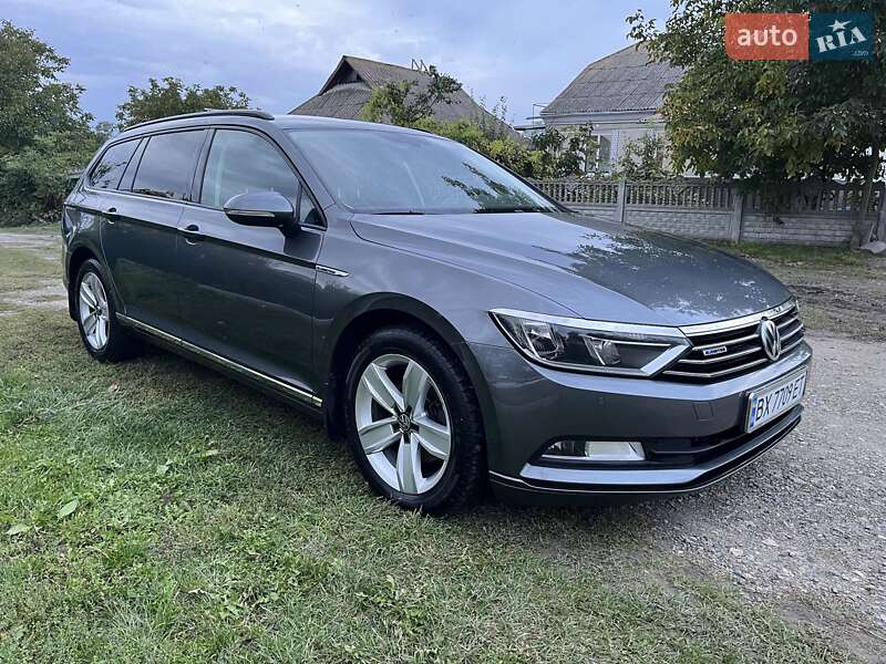 Универсал Volkswagen Passat 2017 в Хмельницком
