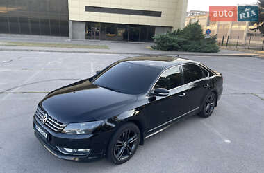 Седан Volkswagen Passat 2013 в Запорожье