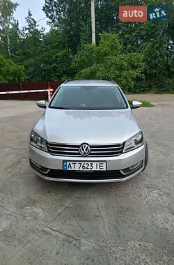 Універсал Volkswagen Passat 2011 в Івано-Франківську