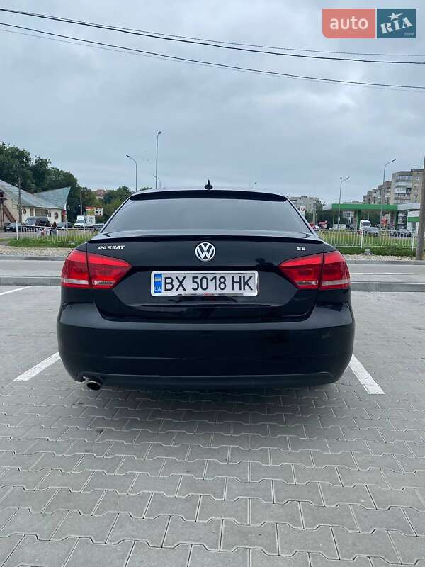 Седан Volkswagen Passat 2011 в Калуше