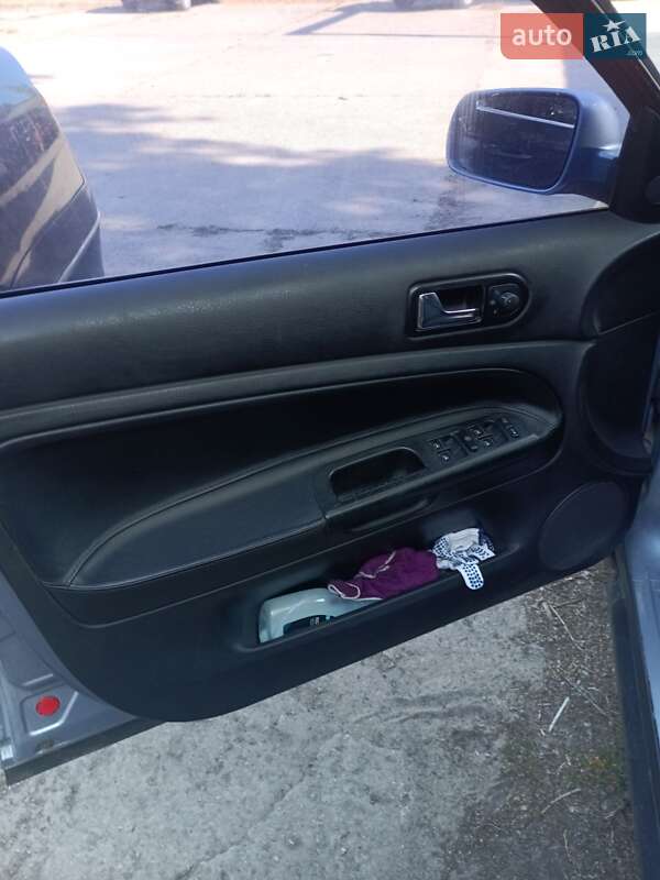 Седан Volkswagen Passat 2000 в Каменском