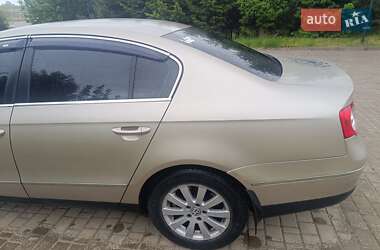Седан Volkswagen Passat 2007 в  фото 9 Седан Volkswagen Passat 2007 в