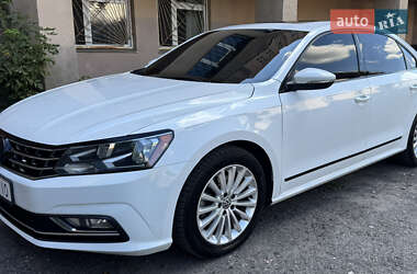 Седан Volkswagen Passat 2015 в Полтаве