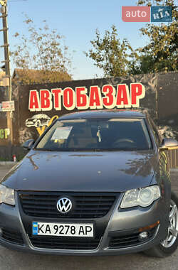 Седан Volkswagen Passat 2006 в Первомайську