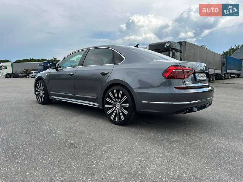 Седан Volkswagen Passat 2017 в Виннице фото 12 Седан Volkswagen Passat 2017 в Виннице