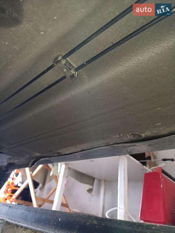 Седан Volkswagen Passat 2001 в Черновцах фото 14 Седан Volkswagen Passat 2001 в Черновцах