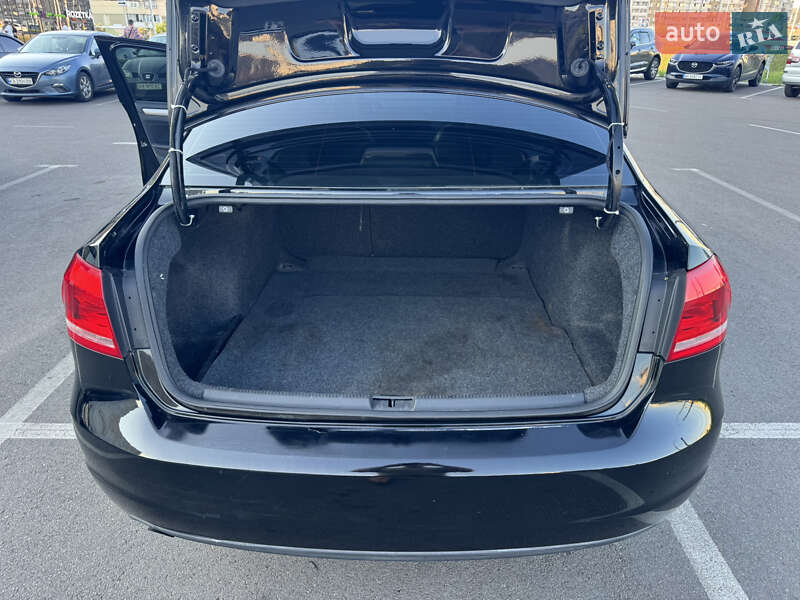 Седан Volkswagen Passat 2014 в Киеве фото 21 Седан Volkswagen Passat 2014 в Киеве