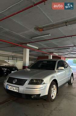 Седан Volkswagen Passat 2002 в Львові