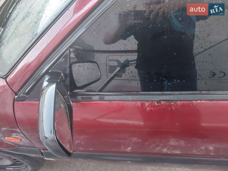 Седан Volkswagen Passat 1994 в Стрию