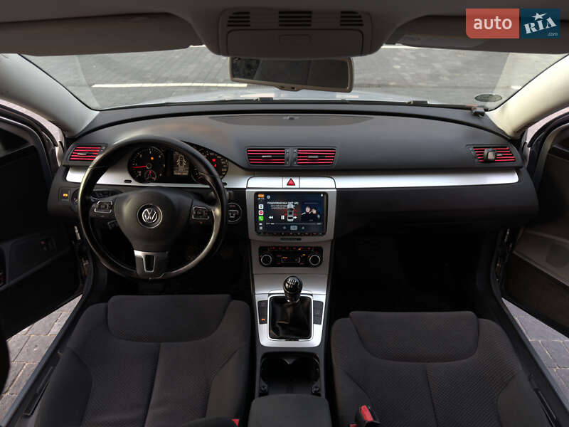 Универсал Volkswagen Passat 2010 в Ужгороде