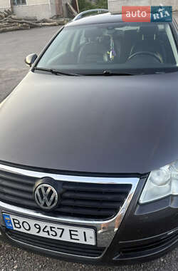 Универсал Volkswagen Passat 2009 в Зборове