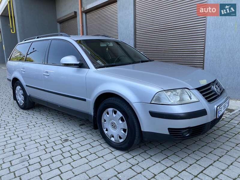 Універсал Volkswagen Passat 2004 в Хмельницькому