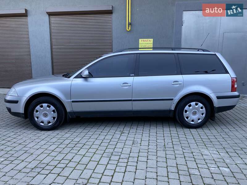 Універсал Volkswagen Passat 2004 в Хмельницькому