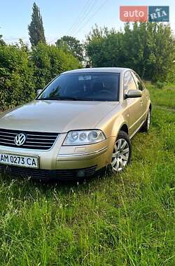Седан Volkswagen Passat 2003 в Житомире