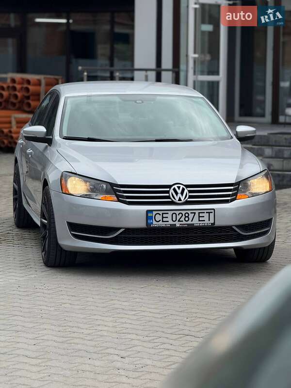 Седан Volkswagen Passat 2015 в Черновцах