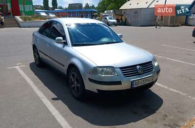Седан Volkswagen Passat 2002 в Николаеве