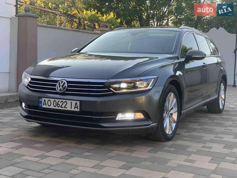 Універсал Volkswagen Passat 2016 в Тячеві