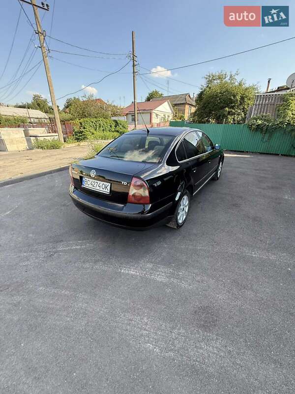 Седан Volkswagen Passat 2002 в Жмеринці