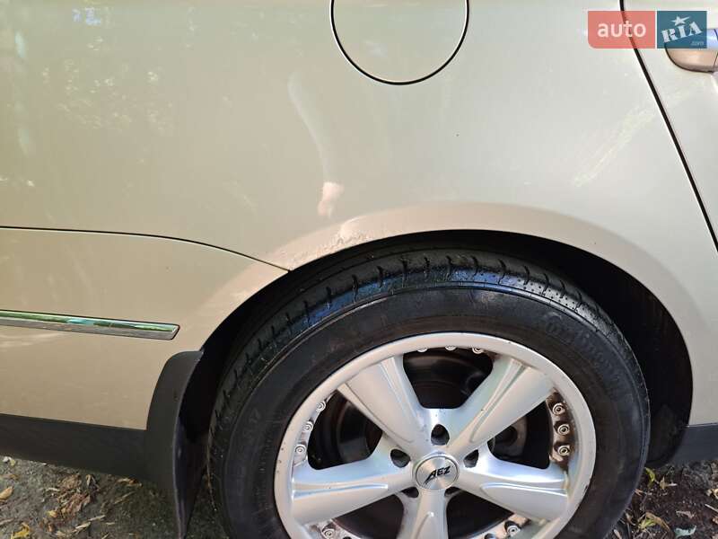 Универсал Volkswagen Passat 2007 в Киеве