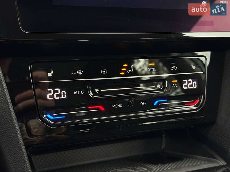 Универсал Volkswagen Passat 2021 в Киеве фото 30 Универсал Volkswagen Passat 2021 в Киеве