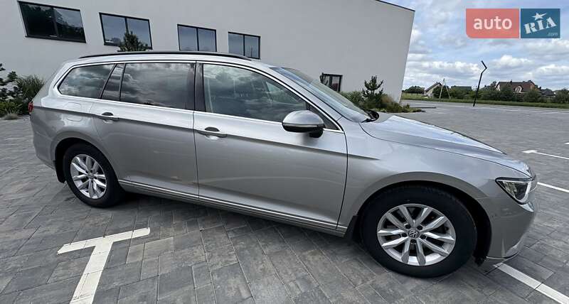Універсал Volkswagen Passat 2016 в Луцьку