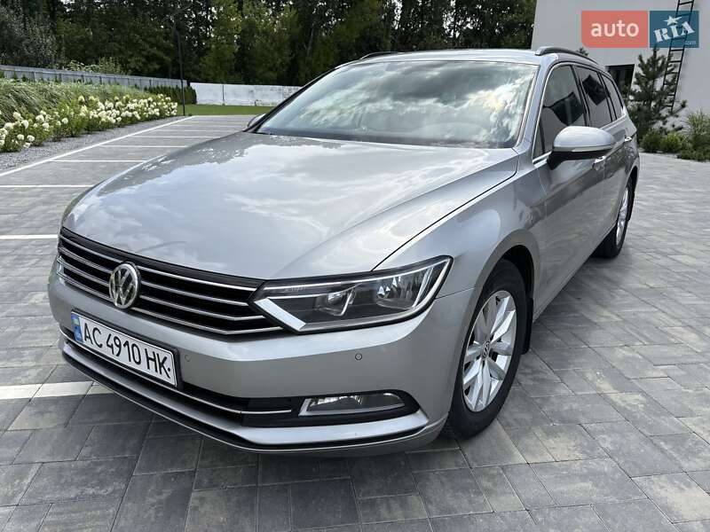 Універсал Volkswagen Passat 2016 в Луцьку