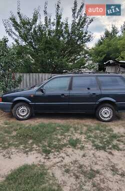 Универсал Volkswagen Passat 1991 в Великой Багачке