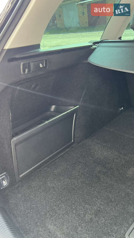 Универсал Volkswagen Passat 2014 в Хмельницком