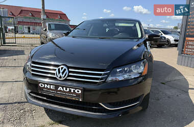 Седан Volkswagen Passat 2013 в Киеве