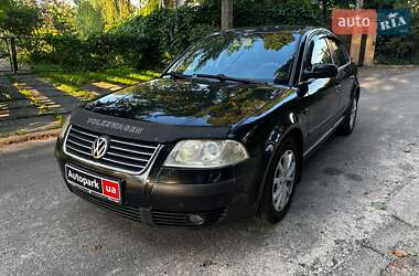 Седан Volkswagen Passat 2003 в Киеве