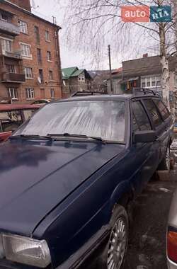 Універсал Volkswagen Passat 1988 в Чернівцях