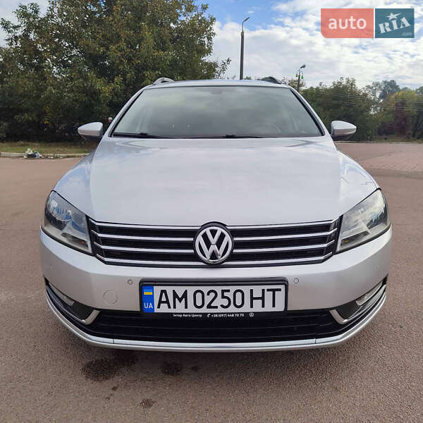Универсал Volkswagen Passat 2013 в Житомире