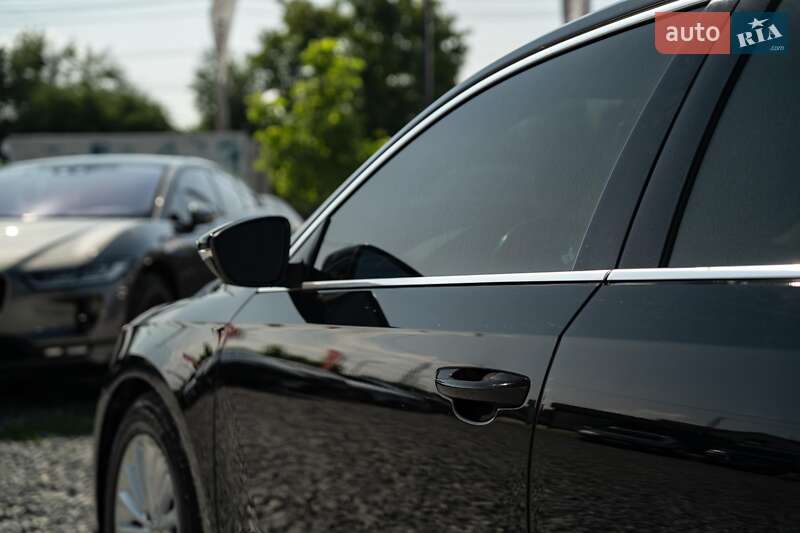 Седан Volkswagen Passat 2016 в Чернівцях фото 8 Седан Volkswagen Passat 2016 в Чернівцях