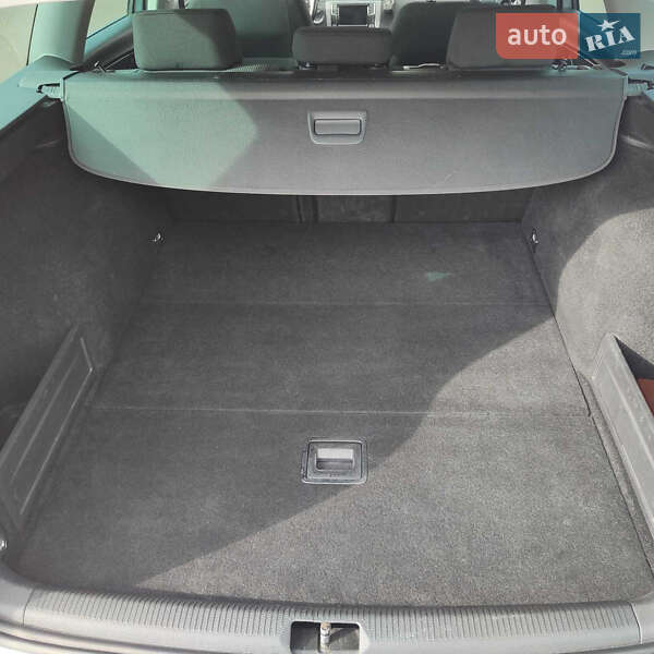 Универсал Volkswagen Passat 2013 в Житомире