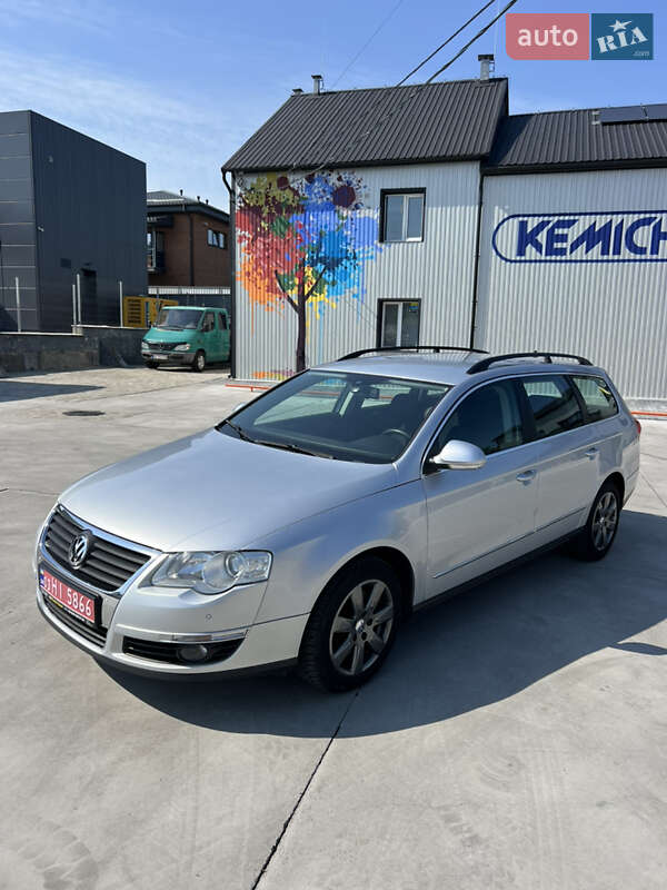 Volkswagen Passat 2011