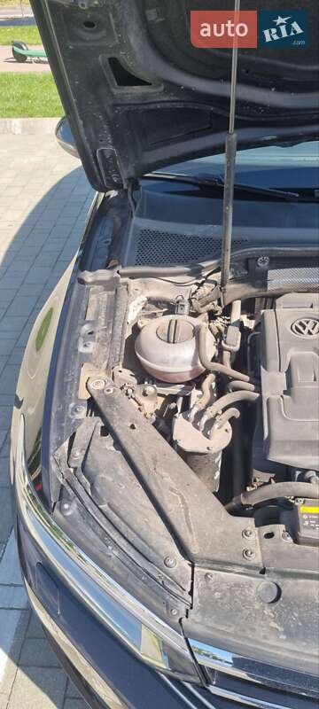 Седан Volkswagen Passat 2015 в Хмельницькому