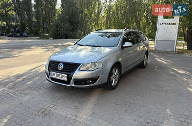 Универсал Volkswagen Passat 2006 в Ахтырке