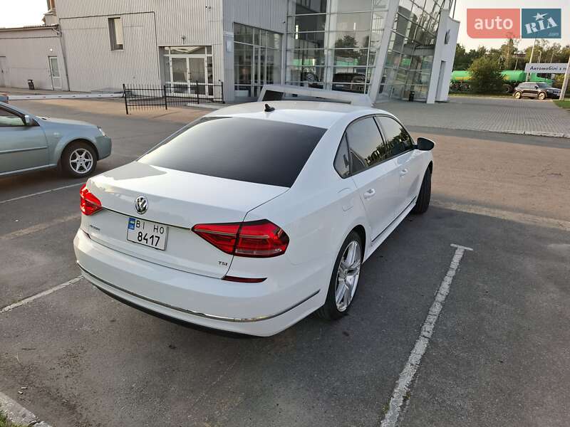 Седан Volkswagen Passat 2018 в Полтаве
