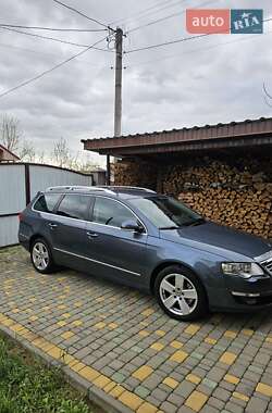 Універсал Volkswagen Passat 2010 в Ужгороді